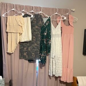 Lot of women’s size large dresses and skirts